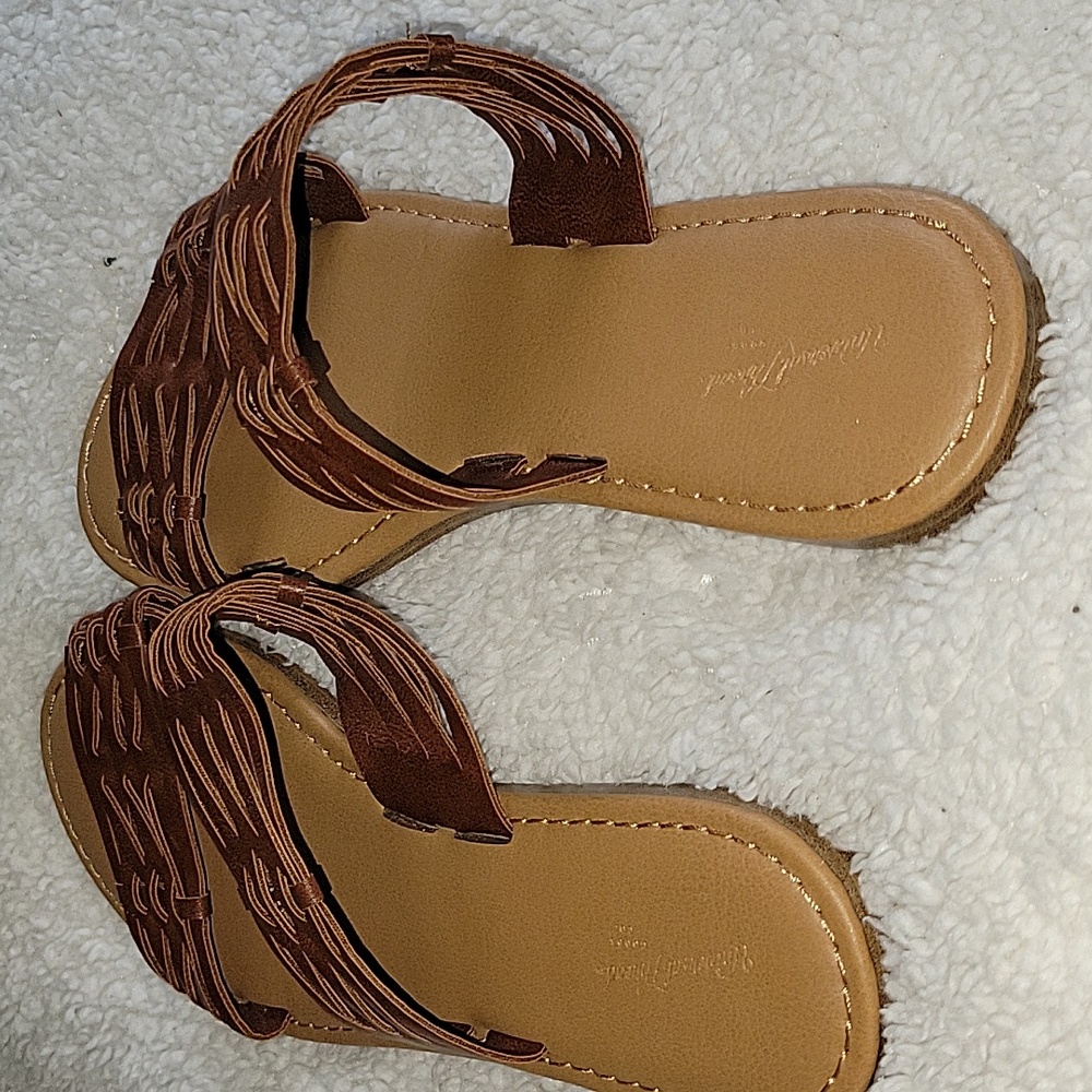 Universal Thread braided sandals